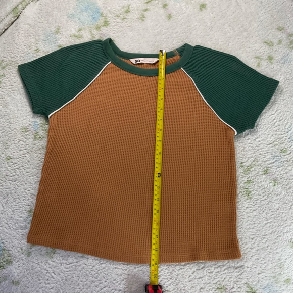 SO Women's Orange/Brown and Green Crop Top - Picture 7 of 7